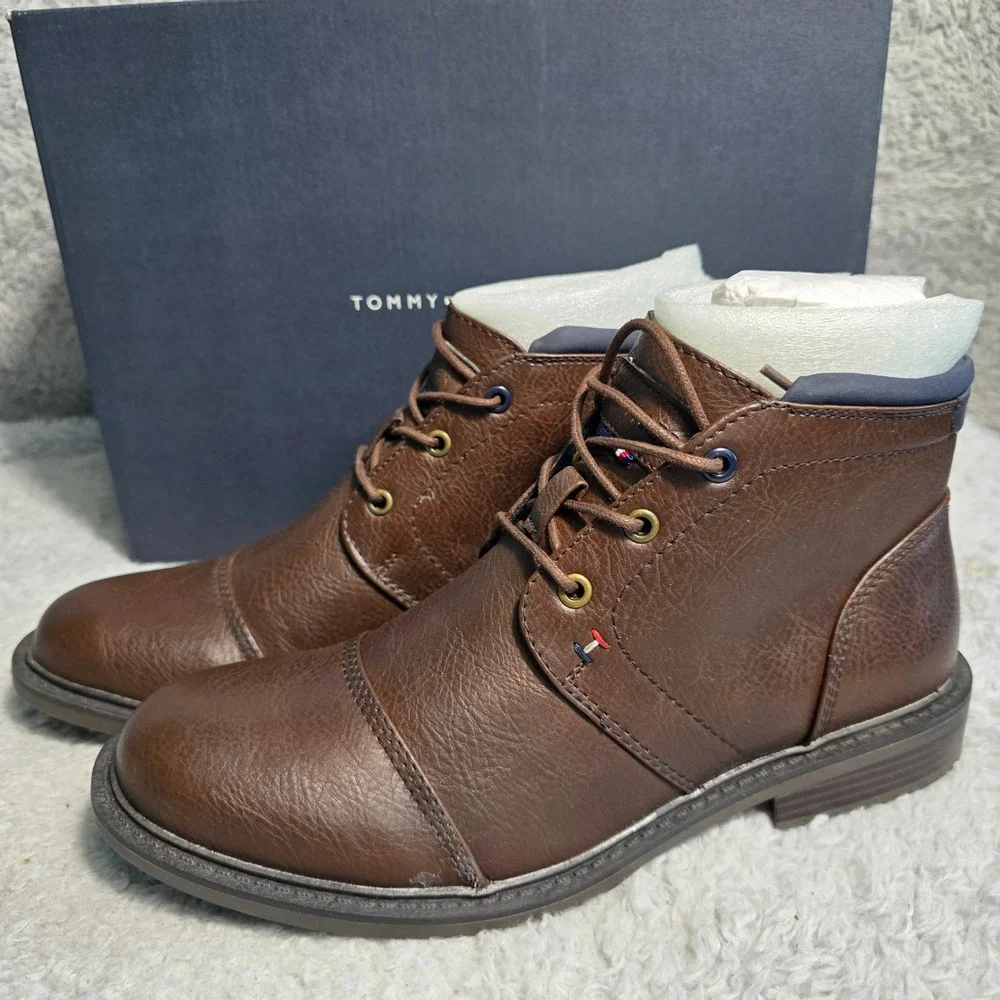 Tommy Hilfiger Santiago Mens 7.5 Brown‎ Cap Toe Dress Chukka Boots Lace up NIB